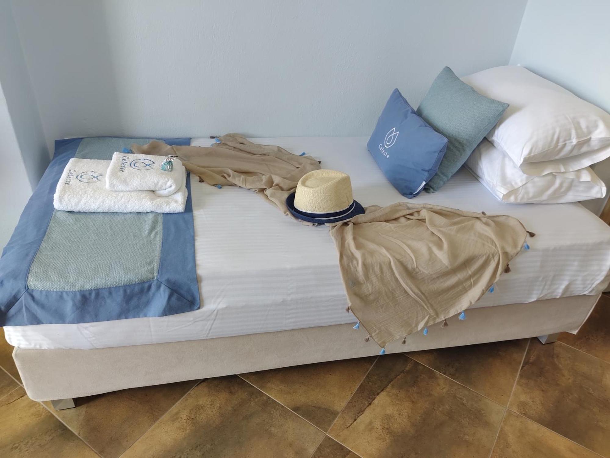 Celeste Deluxe Apartments Skala Potamia  Zimmer foto